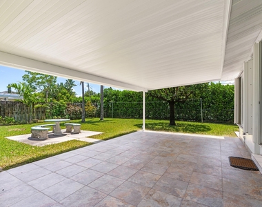 360 Palmetto Street - Photo Thumbnail 27
