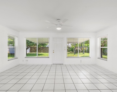 360 Palmetto Street - Photo Thumbnail 13
