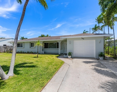 360 Palmetto Street - Photo Thumbnail 5