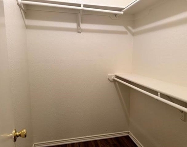 249 Stallion Drive - Photo Thumbnail 22