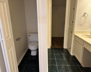 249 Stallion Drive - Photo Thumbnail 17