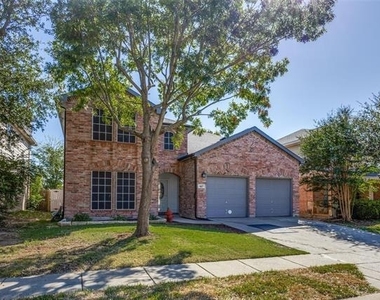 417 Niagara Falls Drive - Photo Thumbnail 1