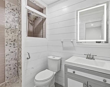 417 Niagara Falls Drive - Photo Thumbnail 25