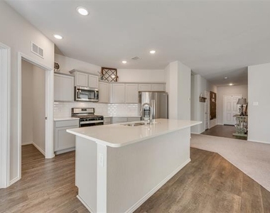 4032 Delta Drive - Photo Thumbnail 8