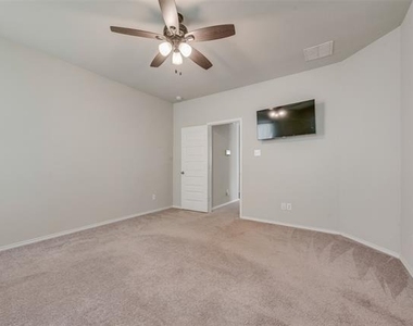 4032 Delta Drive - Photo Thumbnail 12