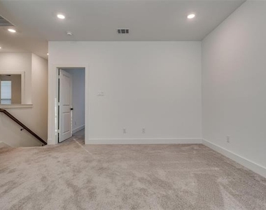5411 Grand Avenue - Photo Thumbnail 28