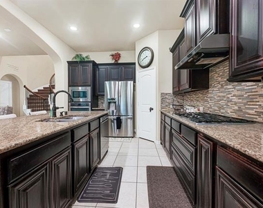 6913 San Juan Trail - Photo Thumbnail 7