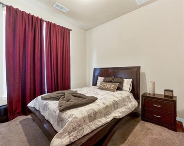 6913 San Juan Trail - Photo Thumbnail 14