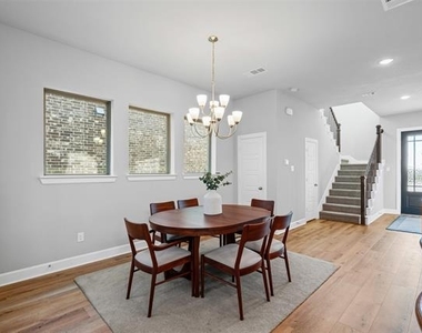 14428 Balmoral Place - Photo Thumbnail 8