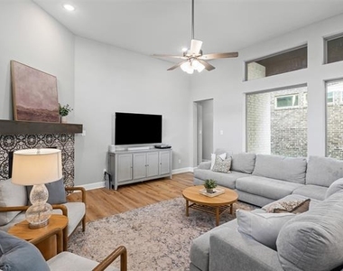 14428 Balmoral Place - Photo Thumbnail 12