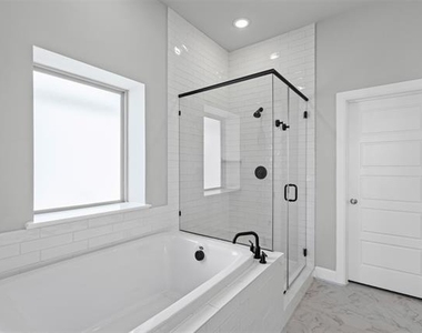 14428 Balmoral Place - Photo Thumbnail 18