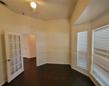 2913 Rush Creek Road - Photo Thumbnail 18