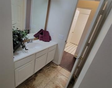 2913 Rush Creek Road - Photo Thumbnail 11