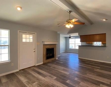 307 Coral Reef Street - Photo Thumbnail 2