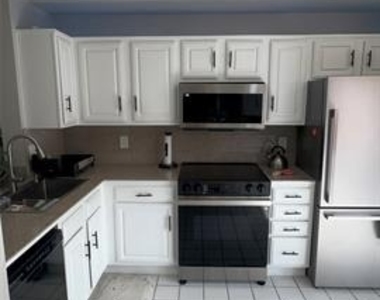 4254 Cuesta Drive - Photo Thumbnail 18