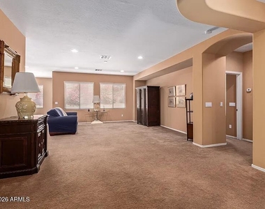 2310 W Spur Drive - Photo Thumbnail 2