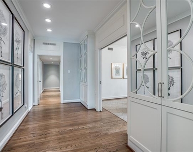 4309 University Boulevard - Photo Thumbnail 8