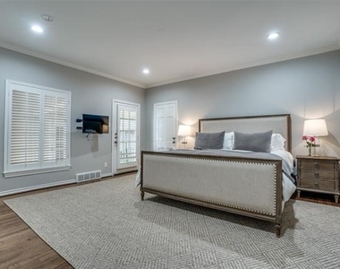 4309 University Boulevard - Photo Thumbnail 23