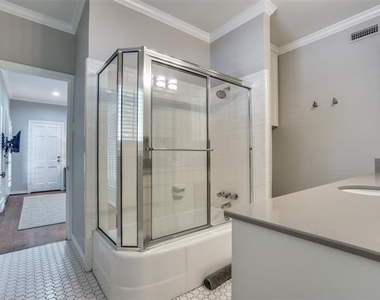 4309 University Boulevard - Photo Thumbnail 26