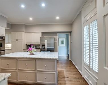 4309 University Boulevard - Photo Thumbnail 15
