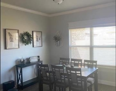 326 Bella Way - Photo Thumbnail 3