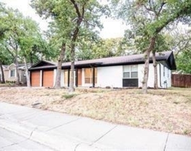 65 Somerset Terrace - Photo Thumbnail 2