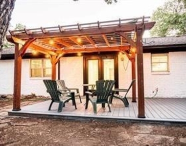 65 Somerset Terrace - Photo Thumbnail 16