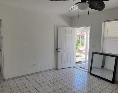 1822 Johnson Street - Photo Thumbnail 3