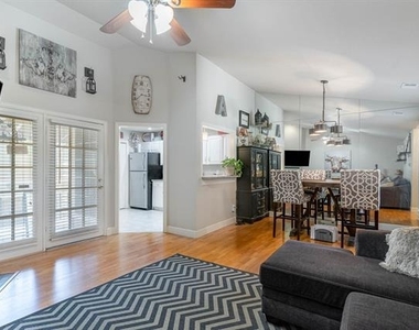 14277 Preston Road - Photo Thumbnail 4