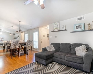 14277 Preston Road - Photo Thumbnail 3