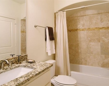 6516 Del Norte Lane - Photo Thumbnail 19