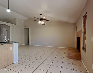 7246 E Naranja Avenue - Photo Thumbnail 6