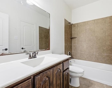 3600 Bright Star Way - Photo Thumbnail 19
