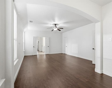 3600 Bright Star Way - Photo Thumbnail 13