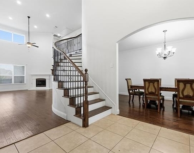 3600 Bright Star Way - Photo Thumbnail 2
