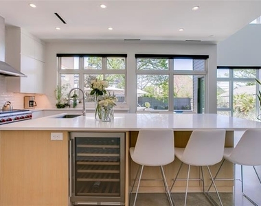 2215 Madera Street - Photo Thumbnail 13
