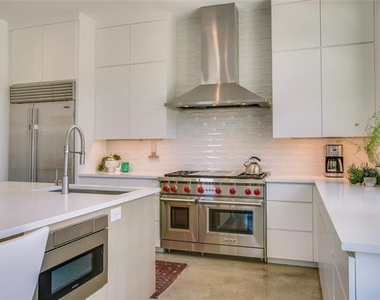 2215 Madera Street - Photo Thumbnail 10