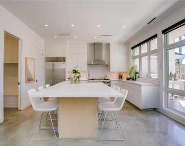 2215 Madera Street - Photo Thumbnail 15
