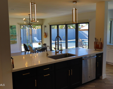 6429 E Jean Drive - Photo Thumbnail 2