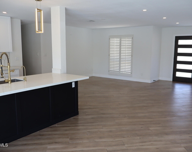 6429 E Jean Drive - Photo Thumbnail 26