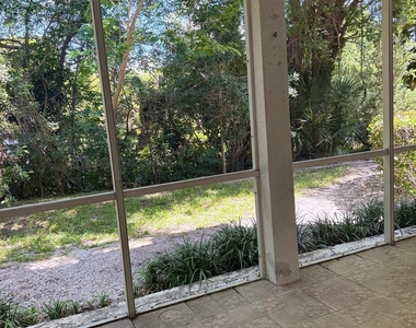 815 West Boynton Beach Boulevard - Photo Thumbnail 7