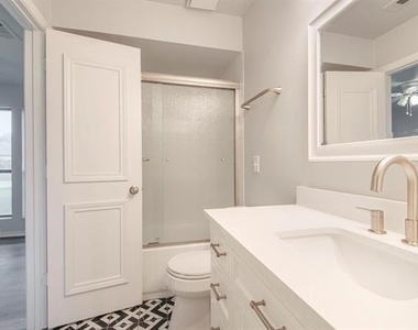 3508 Brees Street - Photo Thumbnail 23
