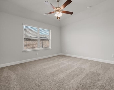 1716 Elise Lane - Photo Thumbnail 36