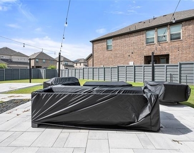 1716 Elise Lane - Photo Thumbnail 7