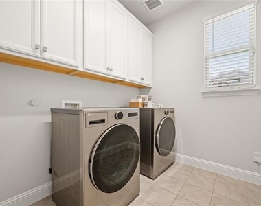 1716 Elise Lane - Photo Thumbnail 21
