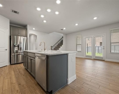 1716 Elise Lane - Photo Thumbnail 19