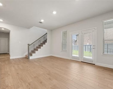 1716 Elise Lane - Photo Thumbnail 20