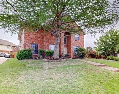 4428 Stromboli Drive - Photo Thumbnail 1