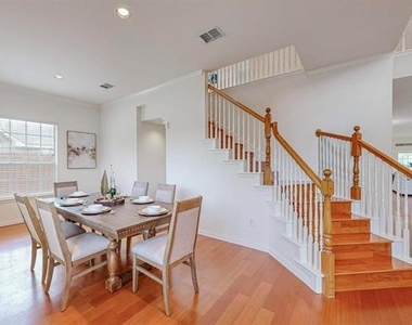 4428 Stromboli Drive - Photo Thumbnail 16