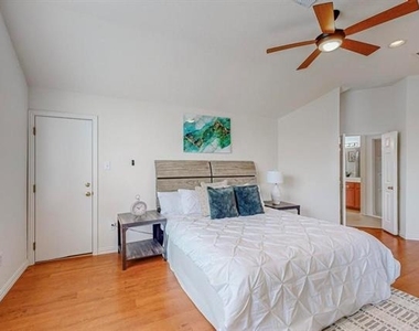 4428 Stromboli Drive - Photo Thumbnail 19